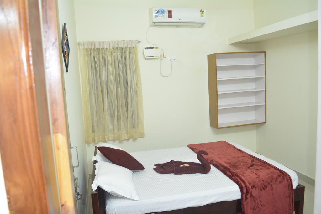 JP Nivaas Guest House Mayiladuthurai Extérieur photo